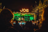 Joe Christmas House, Antwerpen 2022 - De Grote Markt stond in 'roer en rep' tijdens het optreden van Urbanus.
