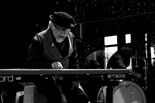 Urbanus en De Fanfaar in Café Corsari