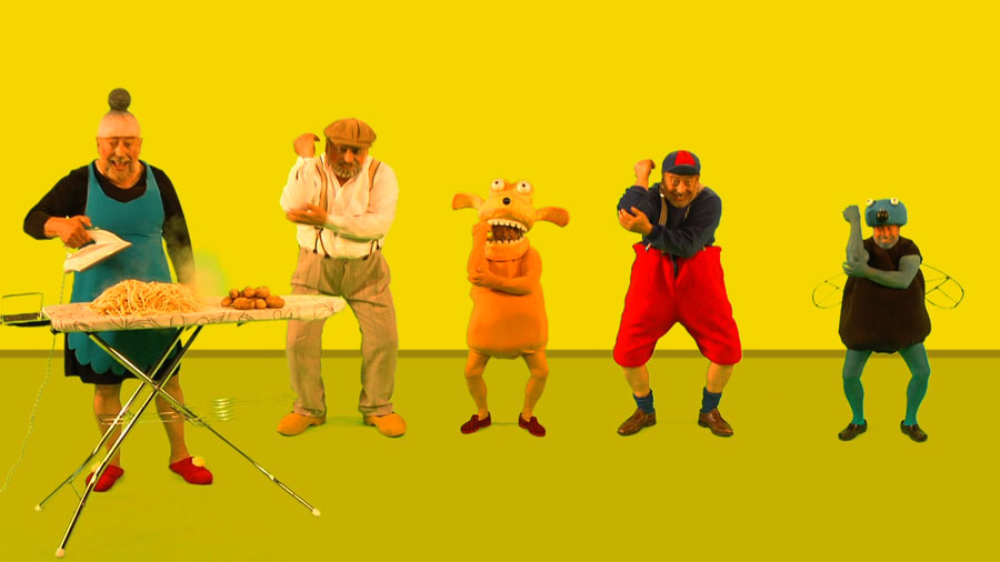 Foto's van de clips uit de cd 'Wie Dit Leest Is Zot' van en met Urbanus