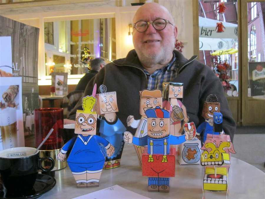 Urbanus Papertoys